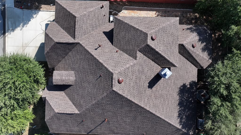 Roofing project photo 1
